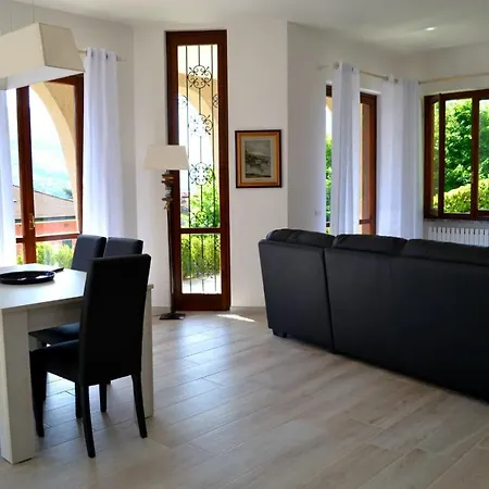 アパート Le Grigne - The Garden Oliveto Lario