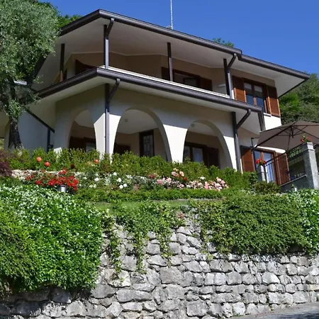 Appartamento Le Grigne - The Garden *